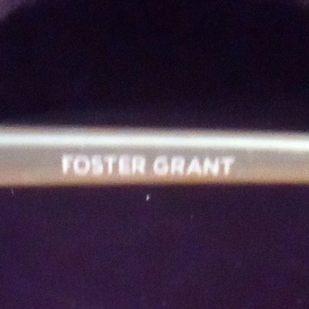Foster Grant Tatiana SR0223 Round Two Tone Brown Peach Gradient Sunglasses